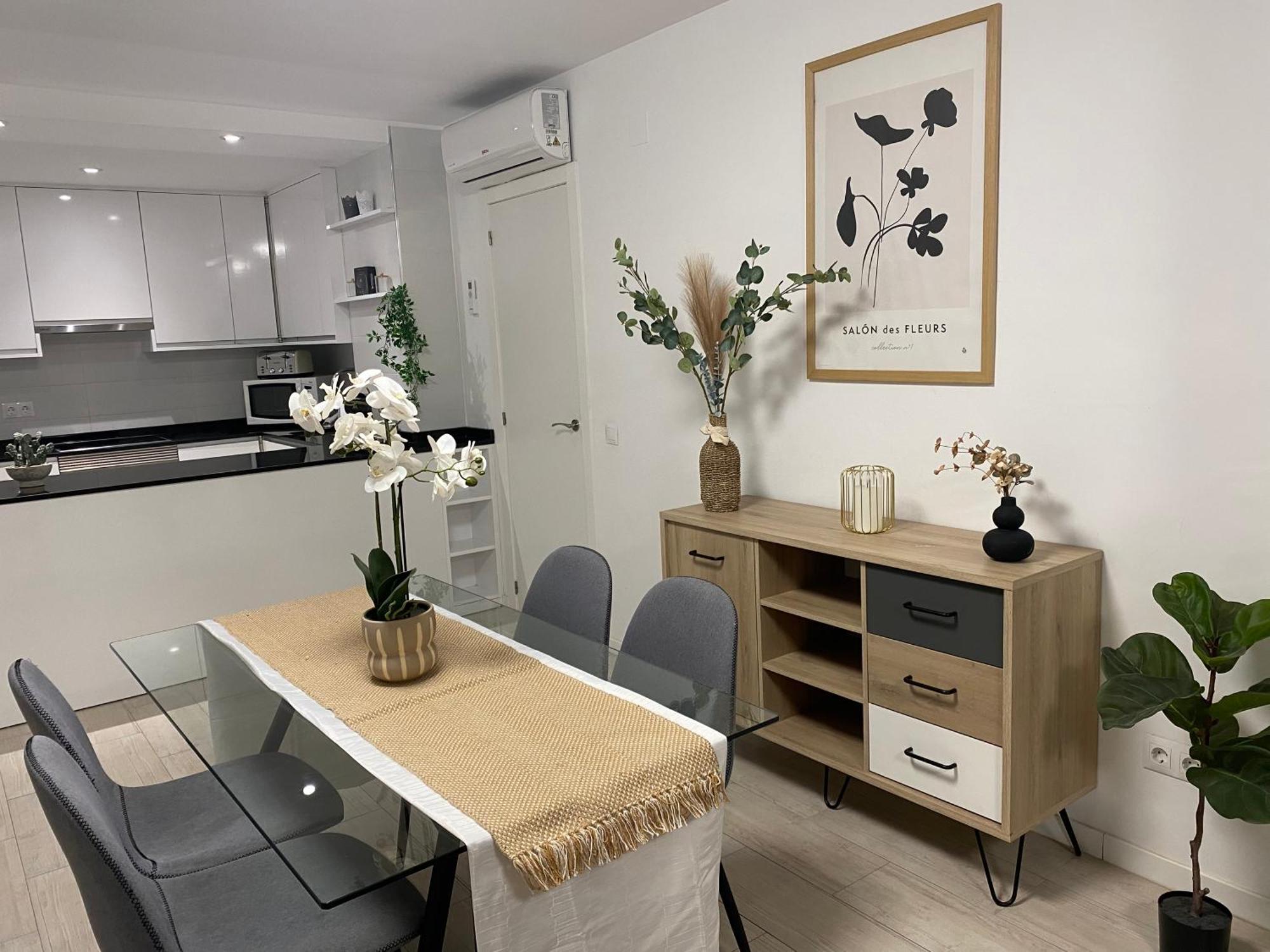 Appartement Ensueno 1a Linea Playa Poniente 6 Pax Parking Wifi Y Ac